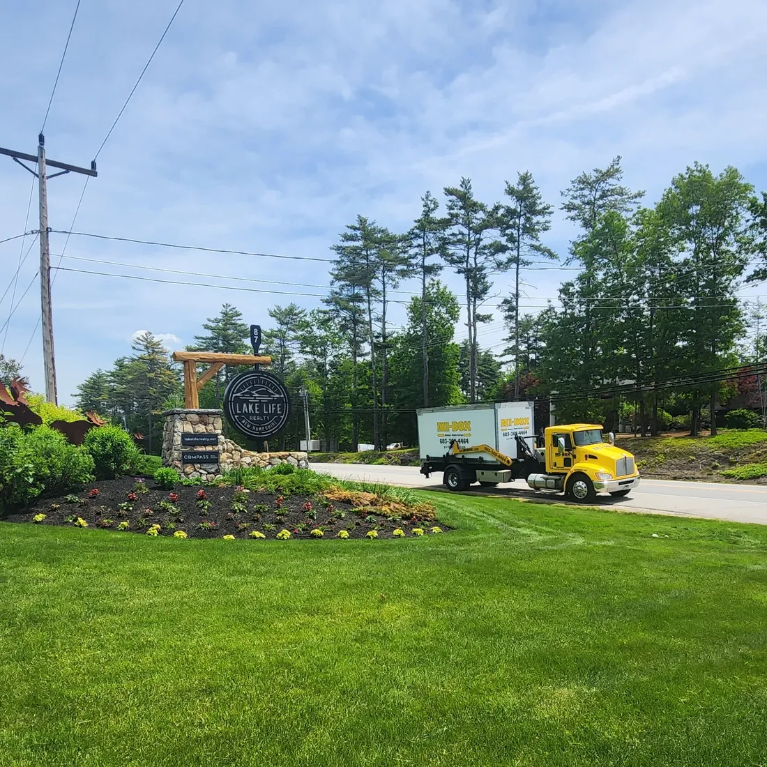 MI-BOX portable storage container at a lakefront listing in Moultonborough NH