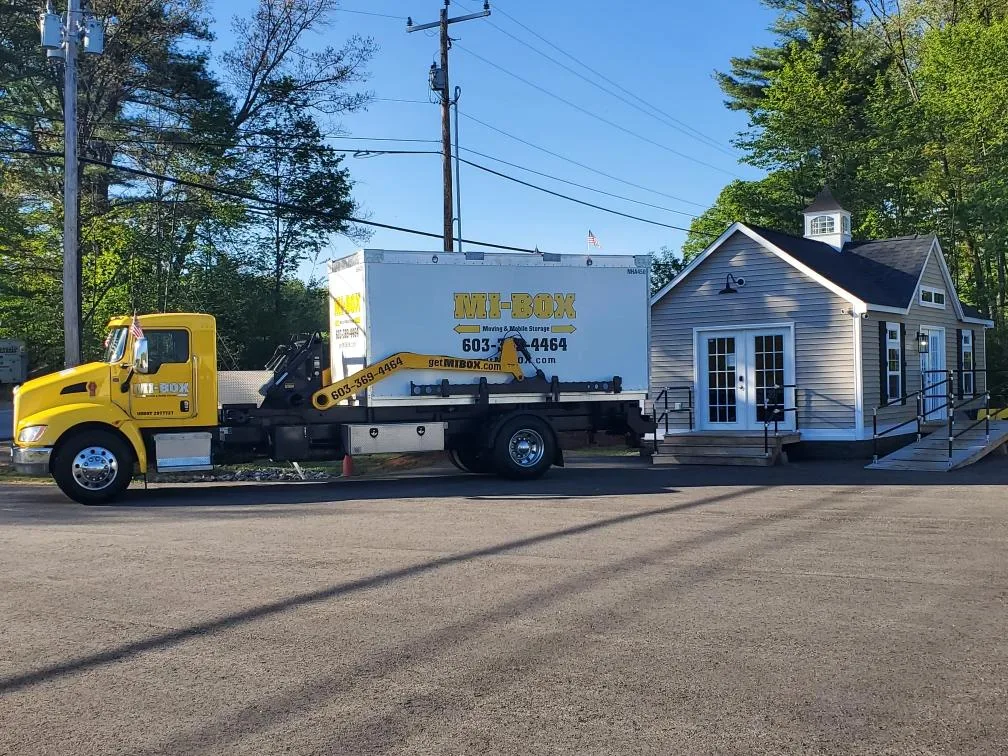 New MI-BOX storage facility building in Tilton New Hampshire