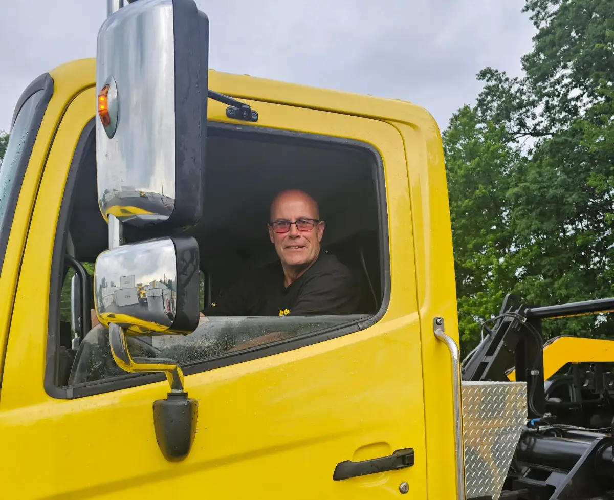 Ken Hart, Lead Driver at MI-BOX of Central New Hampshire